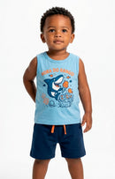 Conjunto Regata Estampado Infantil Menino Tubarão Hora do Rango Azul Claro com Bermuda Marinho